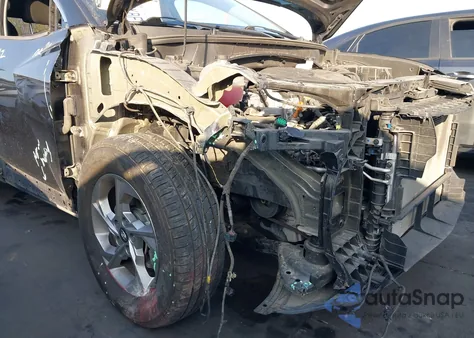 2022 Hyundai Tucson Sel from USA, damaged, VIN 5NMJBCAE7NH025995